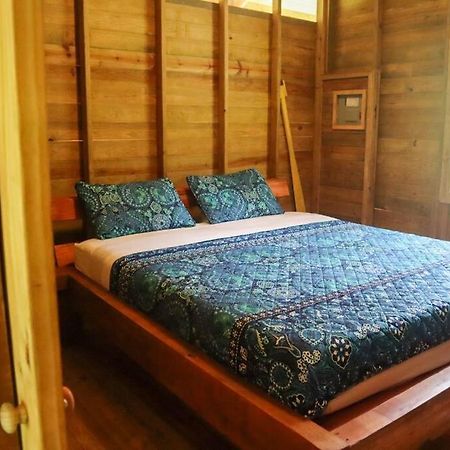Jungle Beach 2 Bedroom Cottage Бокас-дель-Торо Экстерьер фото