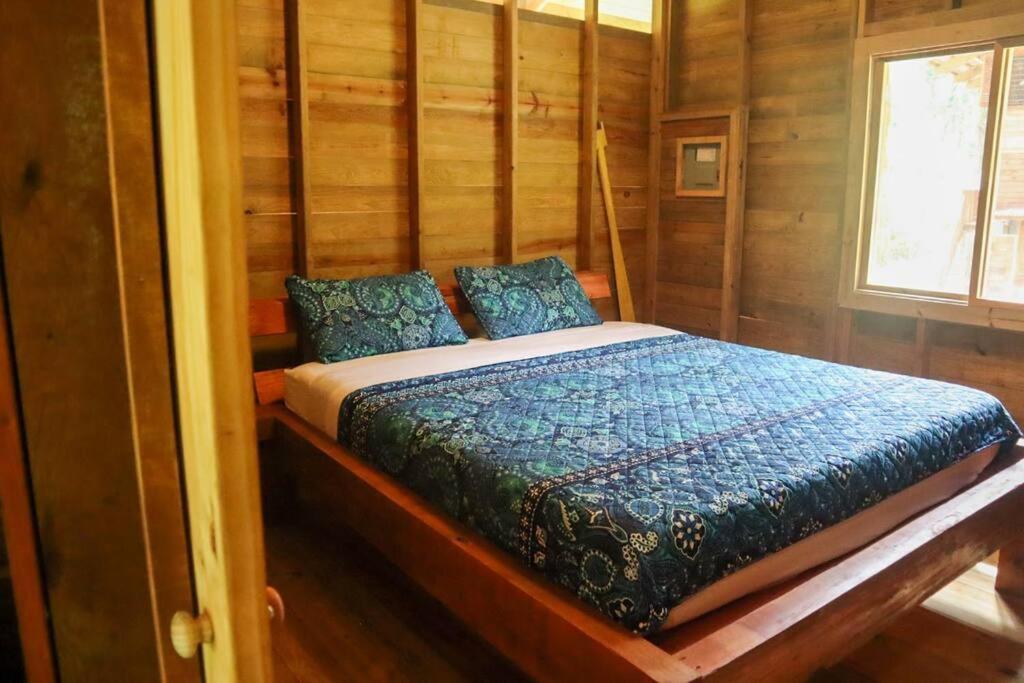Jungle Beach 2 Bedroom Cottage Бокас-дель-Торо Экстерьер фото
